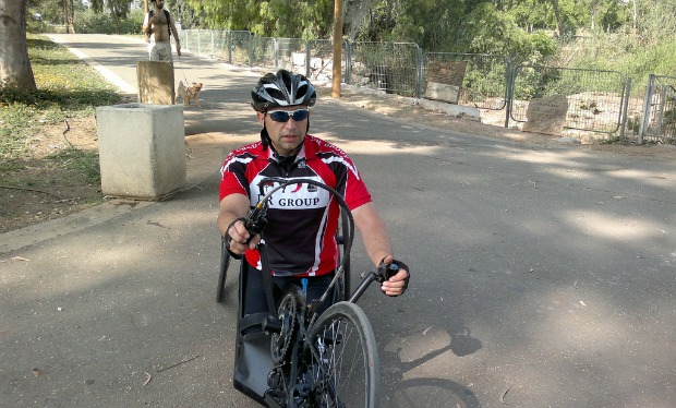 nati-gruberg-hayarkon Gruberg training at Tel Aviv’s Ganei Yehoshua Park. Photo by Abigail Klein Leichman