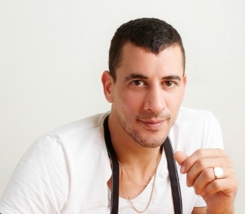 With no formal training, Aviv Moshe built one of Israel’s most famed restaurants.