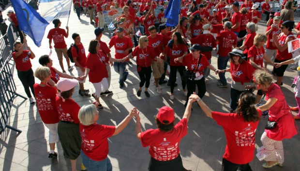 hadassah-parade Hadassah members celebrating the organization’s centennial with a parade in downtown Jerusalem. Photo by Yoav Ari Dudkevitch/FLASH90