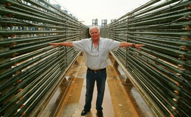 sammi-boussiba Prof. Sammi Boussiba, at the algae plant in Kibbutz Ketura.
