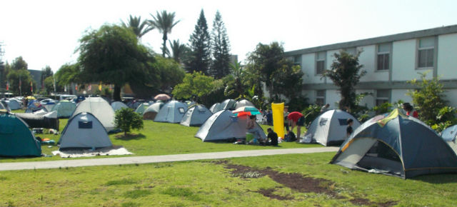 jacobs-ladder-tents No, it’s not a social protest; it’s Jacob’s Ladder campers. Photo by Viva Sarah Press