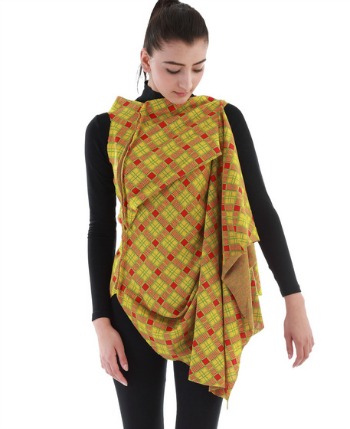 From Qasim’s collection “In the Eyes of the Poor,” inspired by the poor man’s perspective that everything is beautiful because he doesn’t own it.