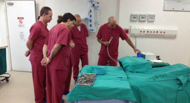 Surgeons do not need complex training to learn how to use BioWeld1.