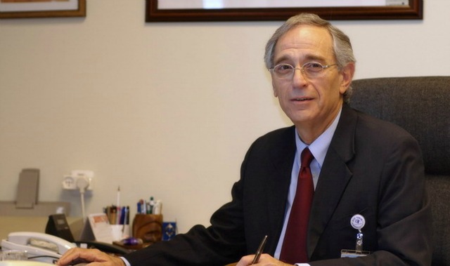 Dr. Oscar Embon, director of Ziv Medical Center.