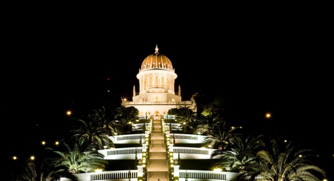 A model of order and balance: The Baha’i Gardens. Image via Shutterstock.com