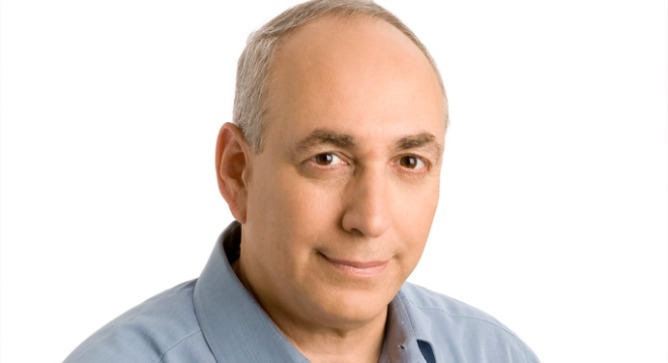 “Money is not the goal. The goal is to create something innovative,” says Peres.