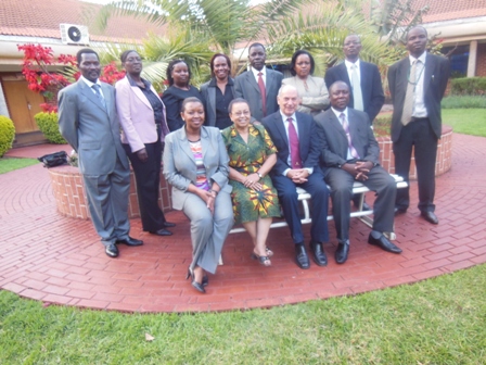Kenyan bank trainees in Israel.