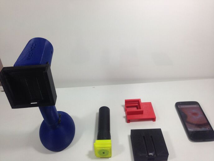 The device and optional attachments