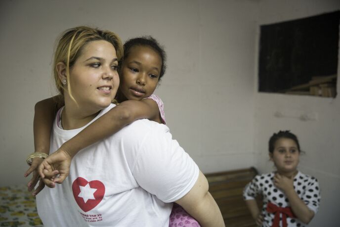 Many Israeli children spent their summer in bomb shelters like this one in Kiryat Malachi. Photo by Hadas Parush/FLASH90