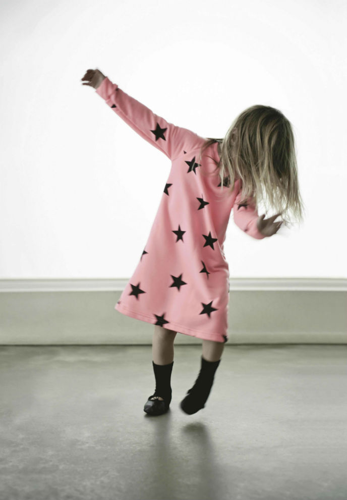 Star dress photo by Max Hochstein.