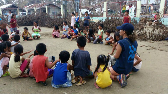 Israeli-based humanitarian aid agency provides psychological and social support activities to more than 150 children in Barangay Rawis and Camantang. (IsraAID)