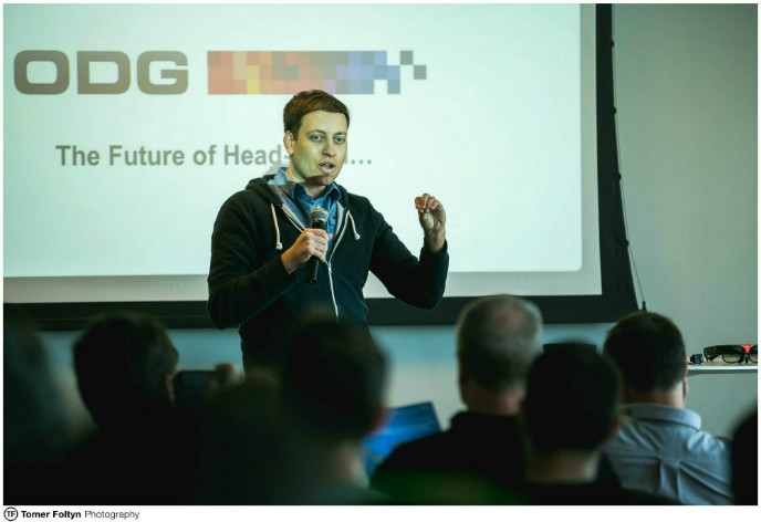 Nir Kouris speaking at a wearable technology event at Google Israel in February. Photo by Tomer Foltyn