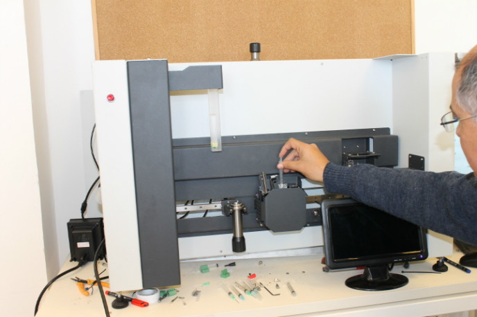 A working model of the RescueDose system.