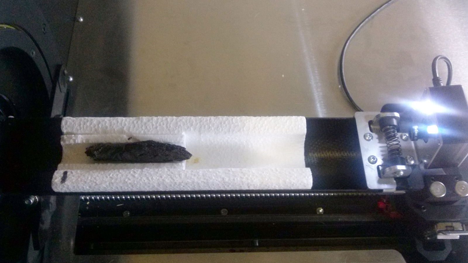 Ein Gedi scroll undergoes a CT Skyscan. (Photo: Orit Rosengarten-IAA) Ein Gedi scroll undergoes a CT Skyscan. (Photo: Orit Rosengarten-IAA)