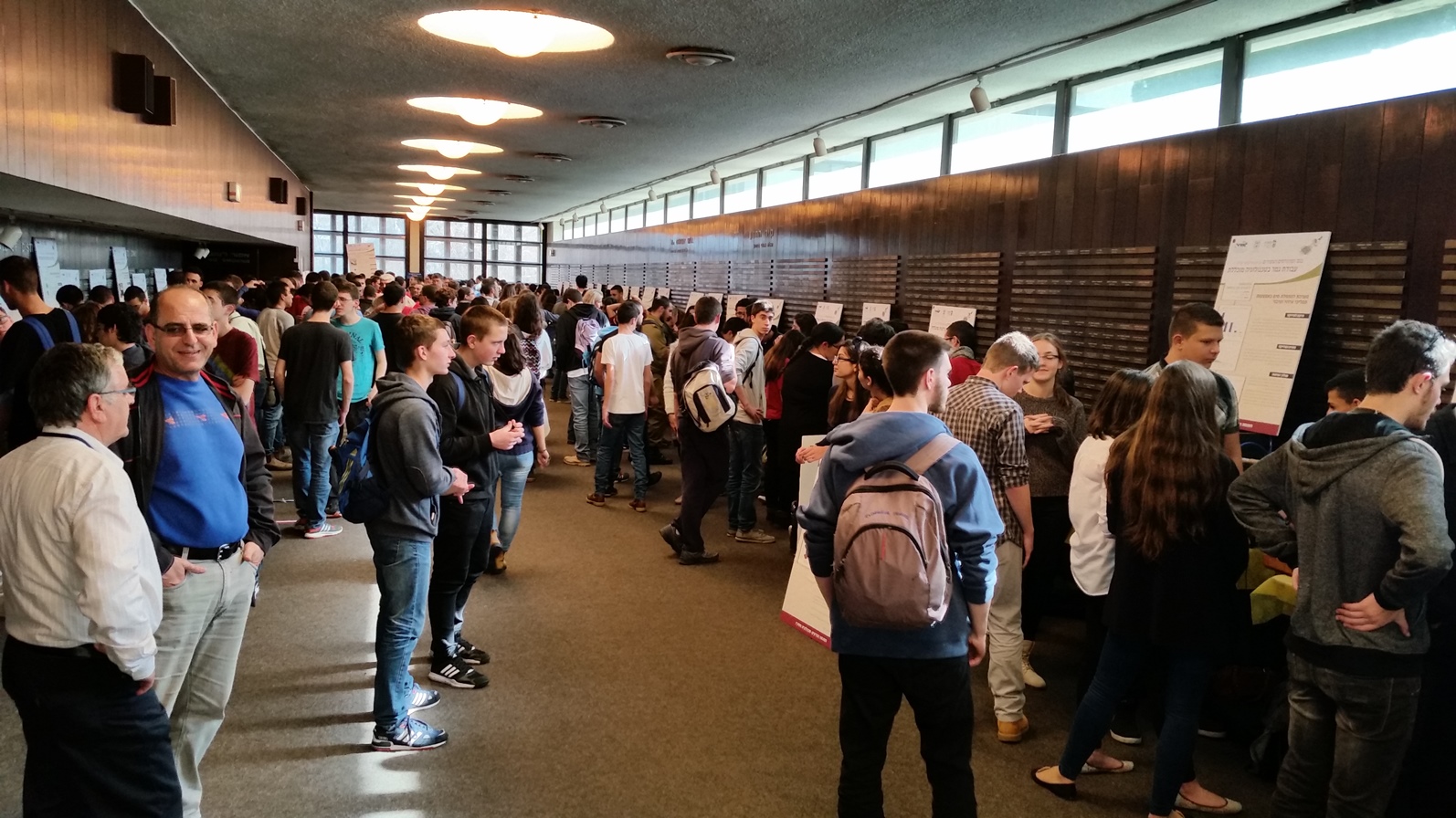 Hundreds of Israel Sci-Tech freshmen came to see the projects and learn more about STEM. Photo: courtesy 