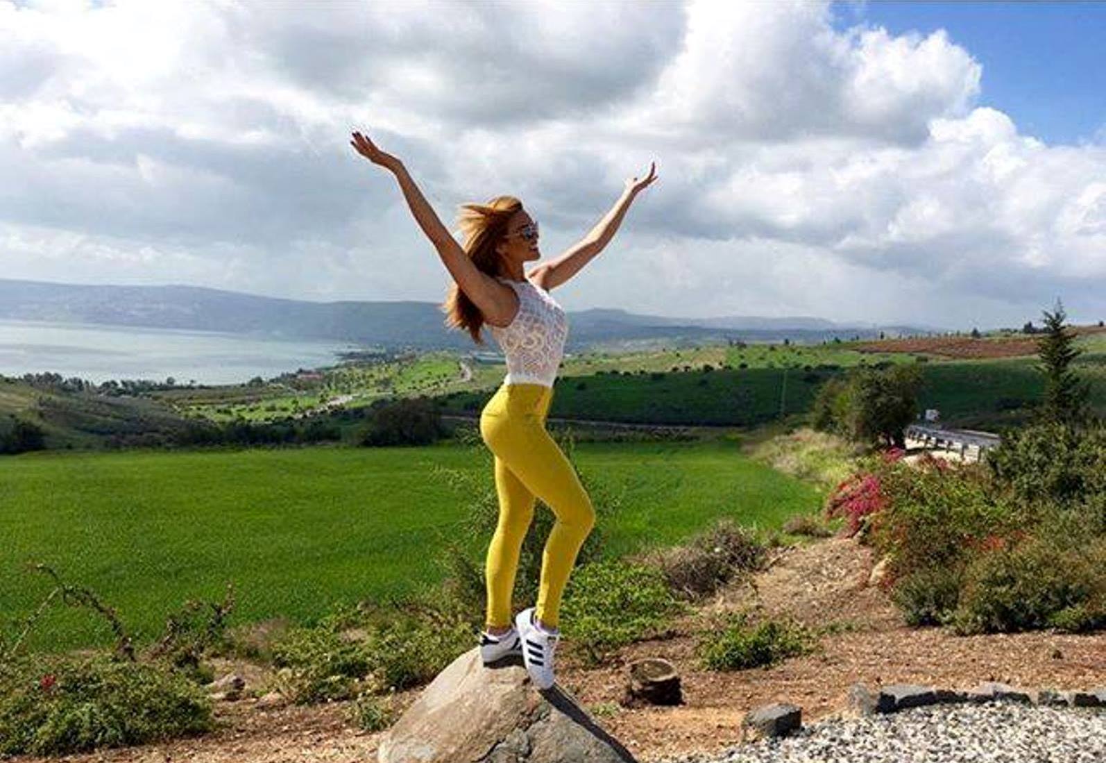 Zuleyka Rivera posted this picture with the caption: “Y sigo disfrutando de Israel y su energía!! Aquí desde el monte de la Bienaventuranzas” (“And I'm still enjoying of Israel and its energy!! Here from the Mount of Beatitudes).” Photo via Facebook