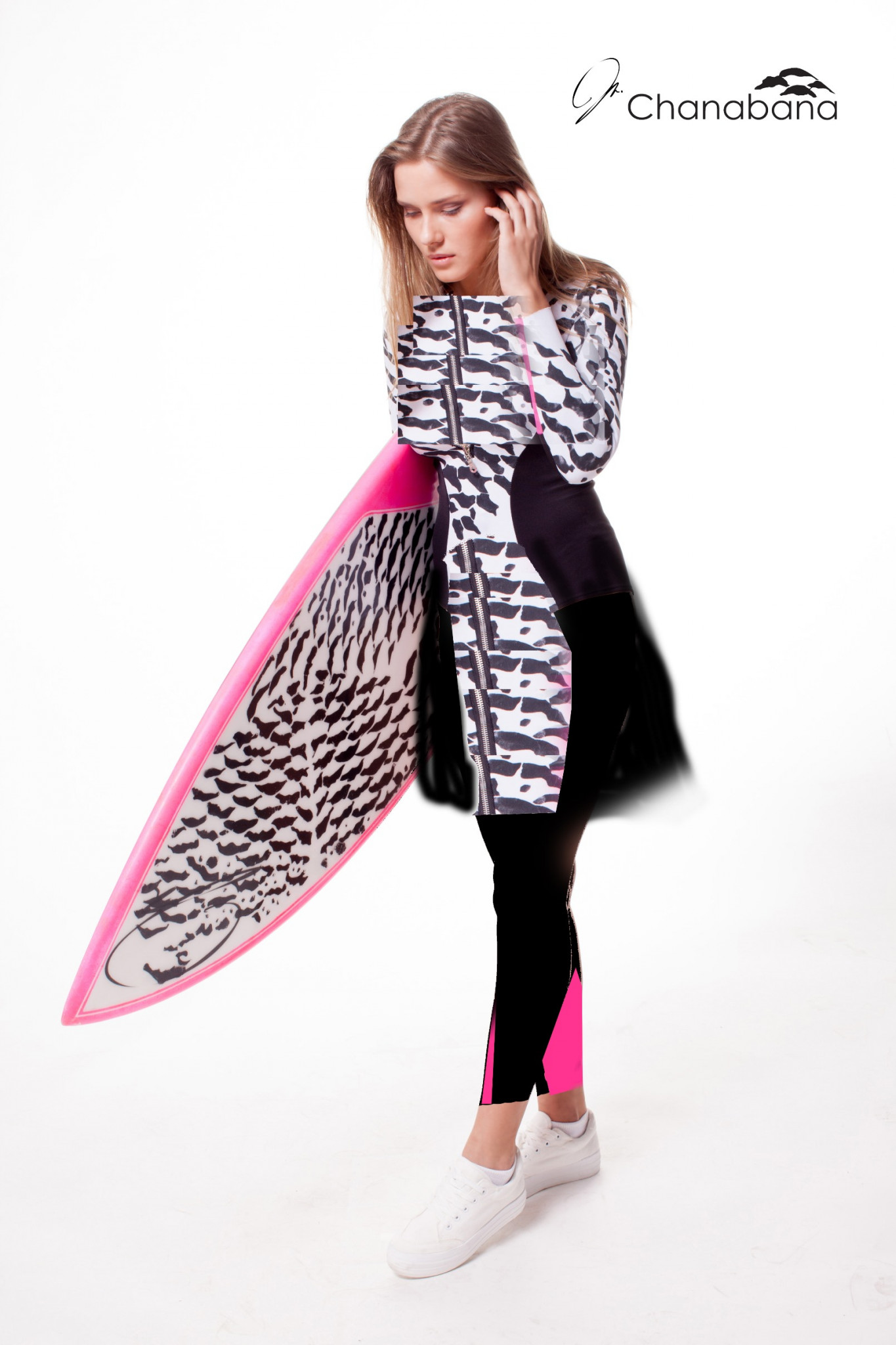 The Surf Set's modest style. Photo courtesy of Chana Weinberg