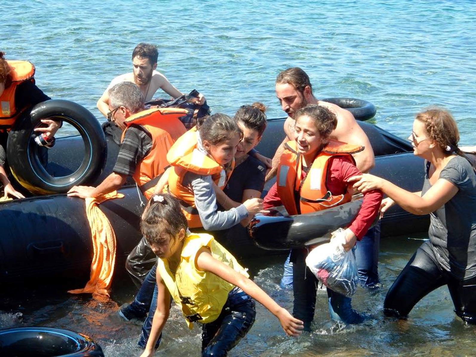  IsraAID rescuing refugees from capsized boat off Greek coast. Photo: courtesy