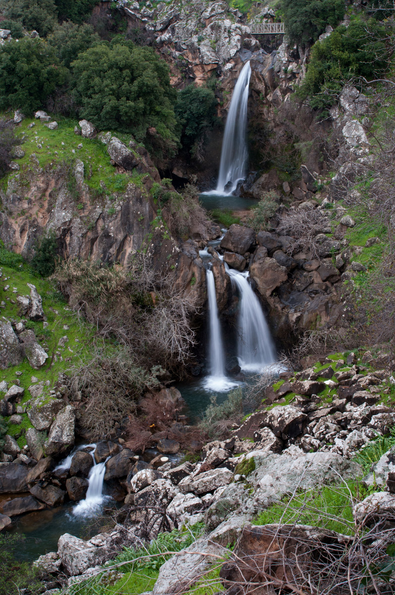 Sa’ar Stream rushes down from Mount Hermon. Photo by Yehoshua Halevi