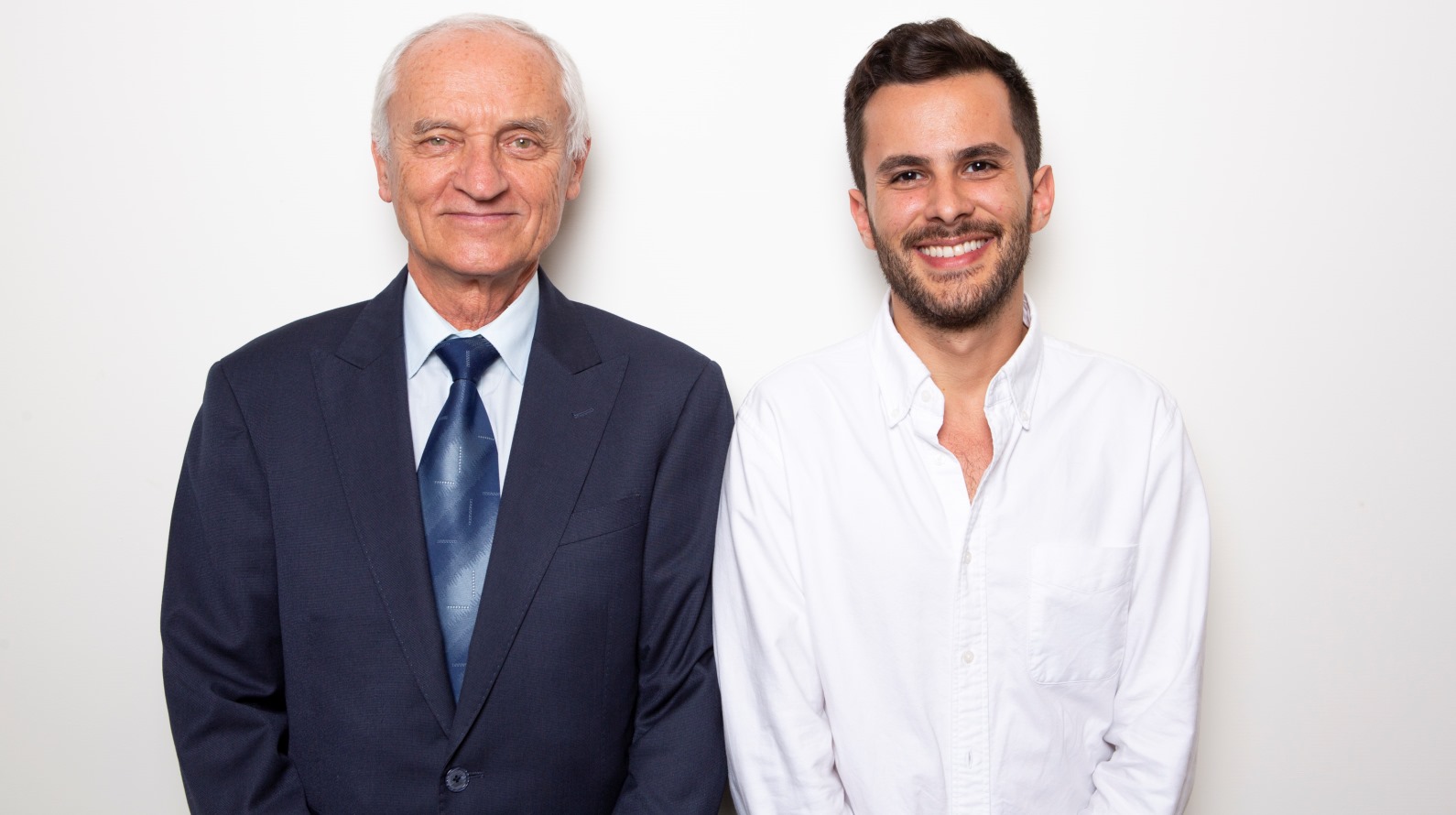 Prof. Lumír Ondřej Hanuš, left, head of Lumir Lab, and Yotam Hod, CEO and cofounder of Asana Bio Group, an Israeli holding company specializing in medical cannabis ventures. Photo by Style & Stigma