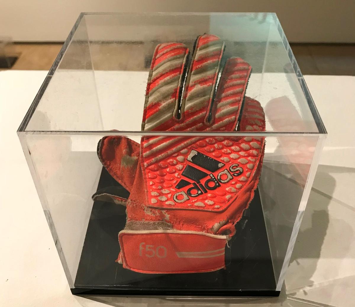 One Ashdod child chose a soccer glove as a personal symbol for the Ashdod Project exhibition. Photo by Naama Barak