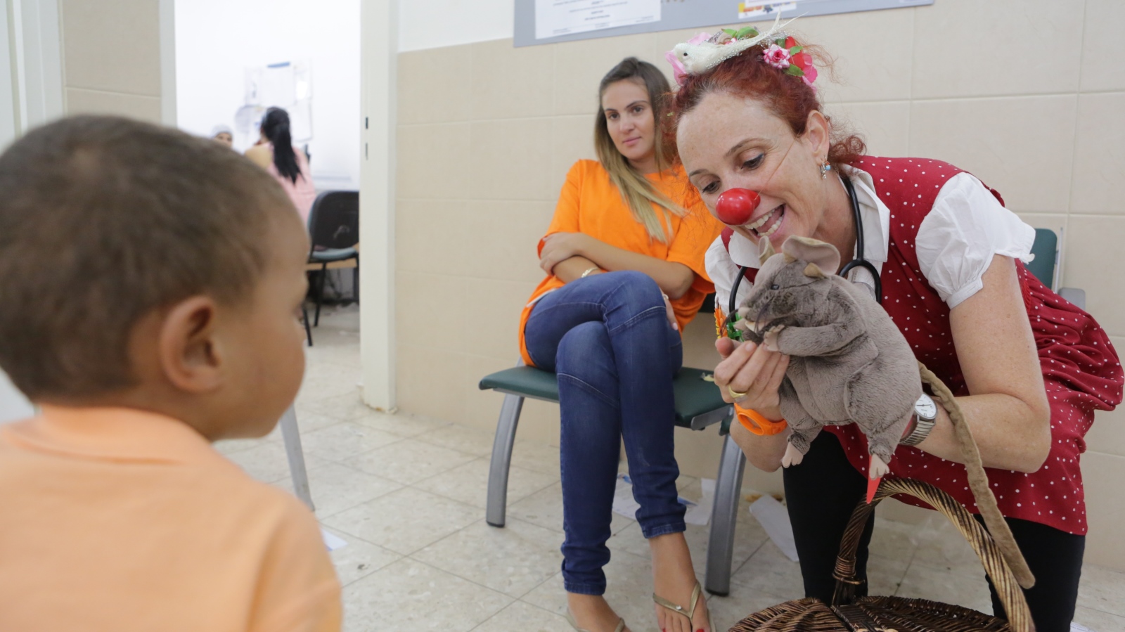 Dream Doctor Anat Zonnenfeld works with a patient at Kaplan Hospital in Rehovot. Photo: courtesy