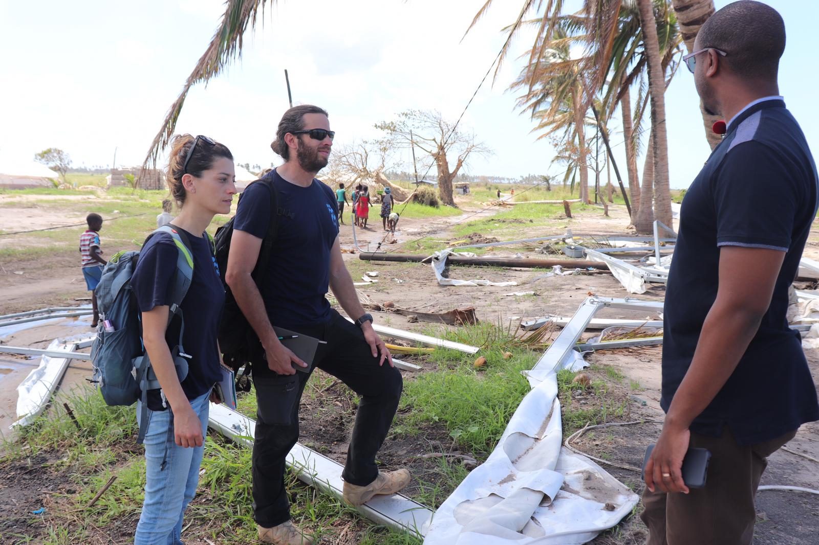 IsraAID volunteers surveying damage in Mozambique following the cyclone, March 25, 2019. Photo by Ethan Schwartz
