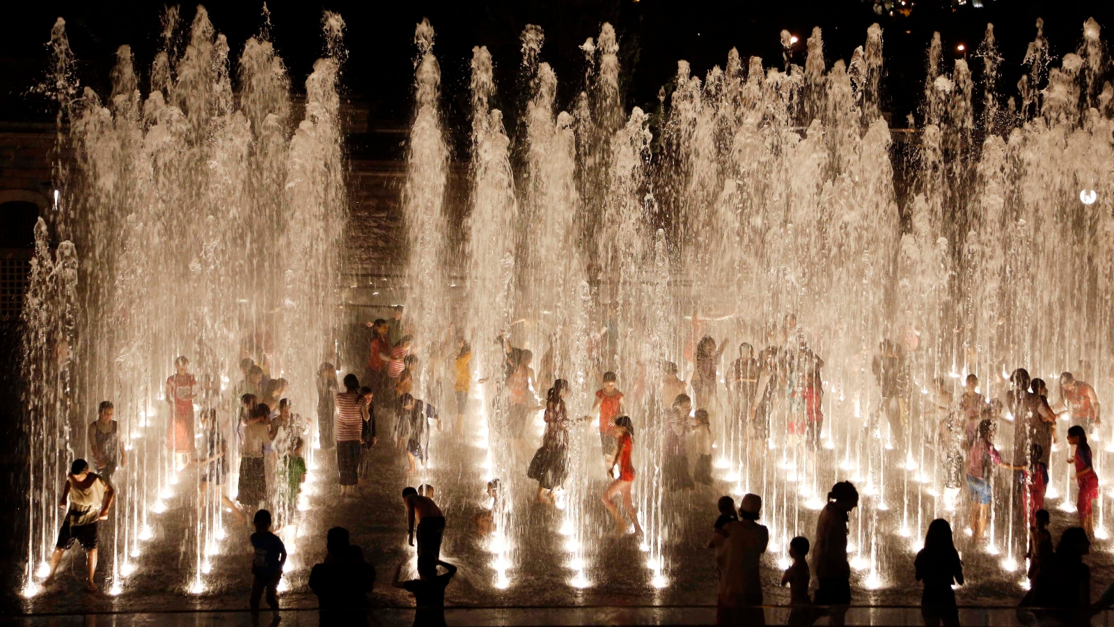 There’s nothing like the water jets at Teddy Park in Jerusalem in the summer heat. Photo by Sliman Khader/FLASH90