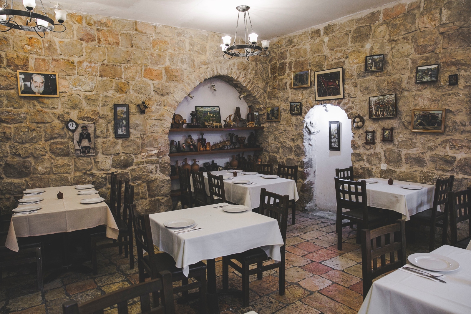 Kangaroo restaurant’s interior provides a traditional Georgian setting. Photo by Leah Goldmanan