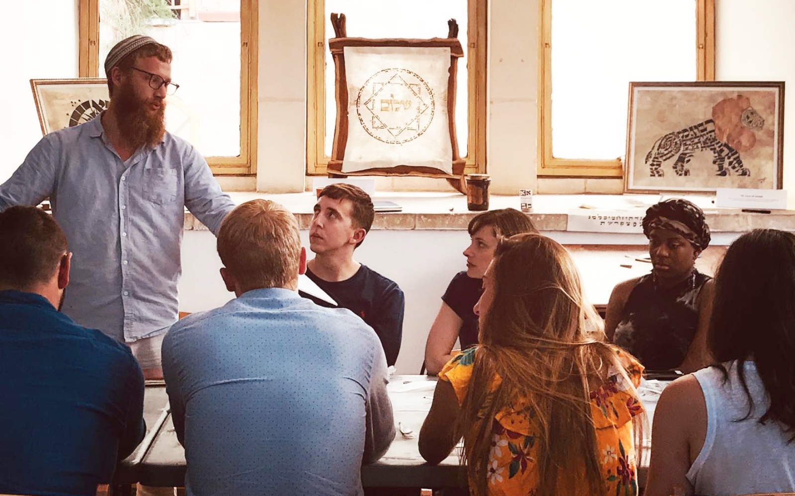 Kalman Gavriel Delmoor leading a workshop for 24 graduate students in the international Israel advocacy group Philos Project, July 2019. Photo: courtesy