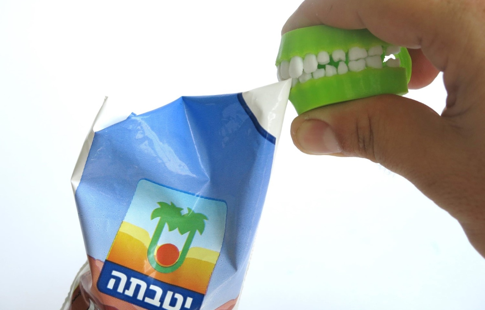 Israel kids could use Shaul Cohen’s “teeth” to tear a sipping hole in their bags of chocolate milk. Photo: courtesy