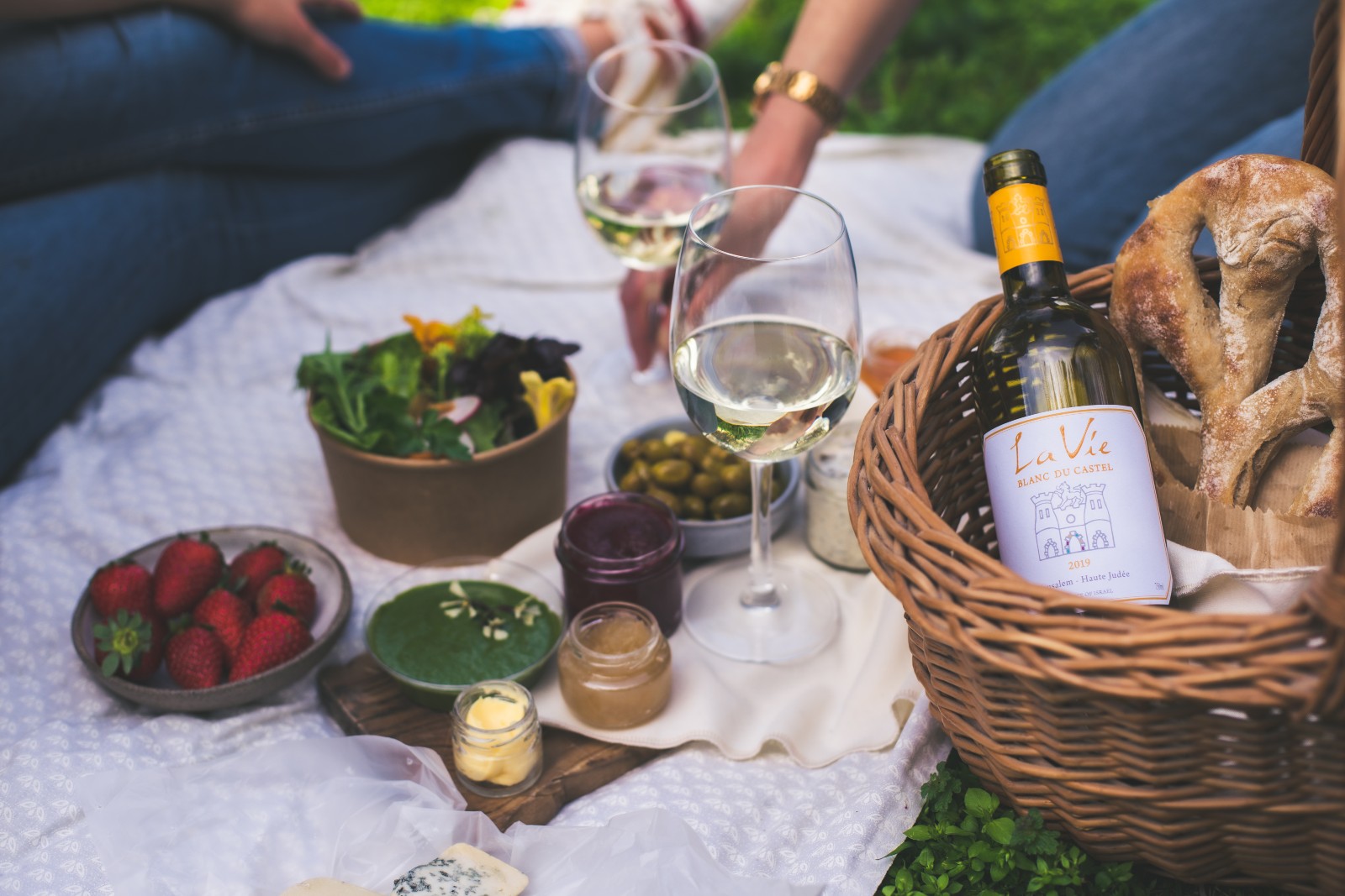 A picnic basket prepared by Rama’s Kitchen. Photo: courtesy