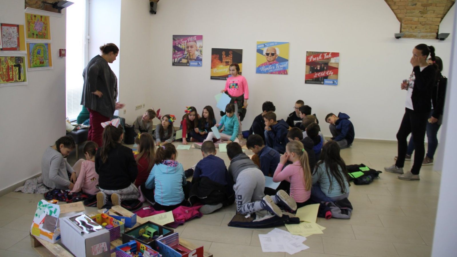 Children at the 2019 Biennial of Artistic Children's Expression (BUDI) Festival where ISRAEL21c’s “The Guide to Hipster Israel” exhibition was displayed. Photo courtesy of BUDI Festival