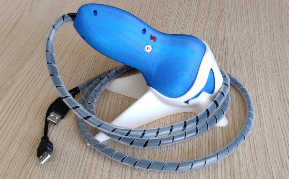 A prototype of the PatScope skin scanner. Photo courtesy of Patternox