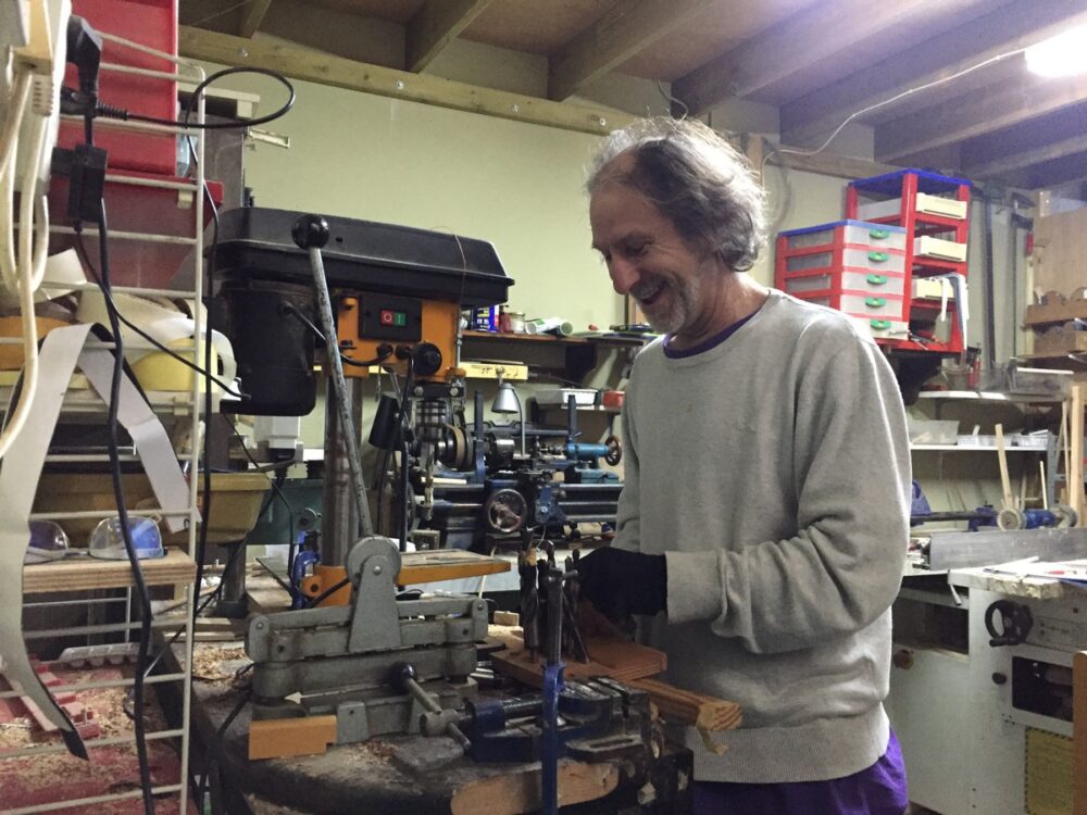 Uri Shani in the carpentry of Ugavim. Photo by Diana Bletter