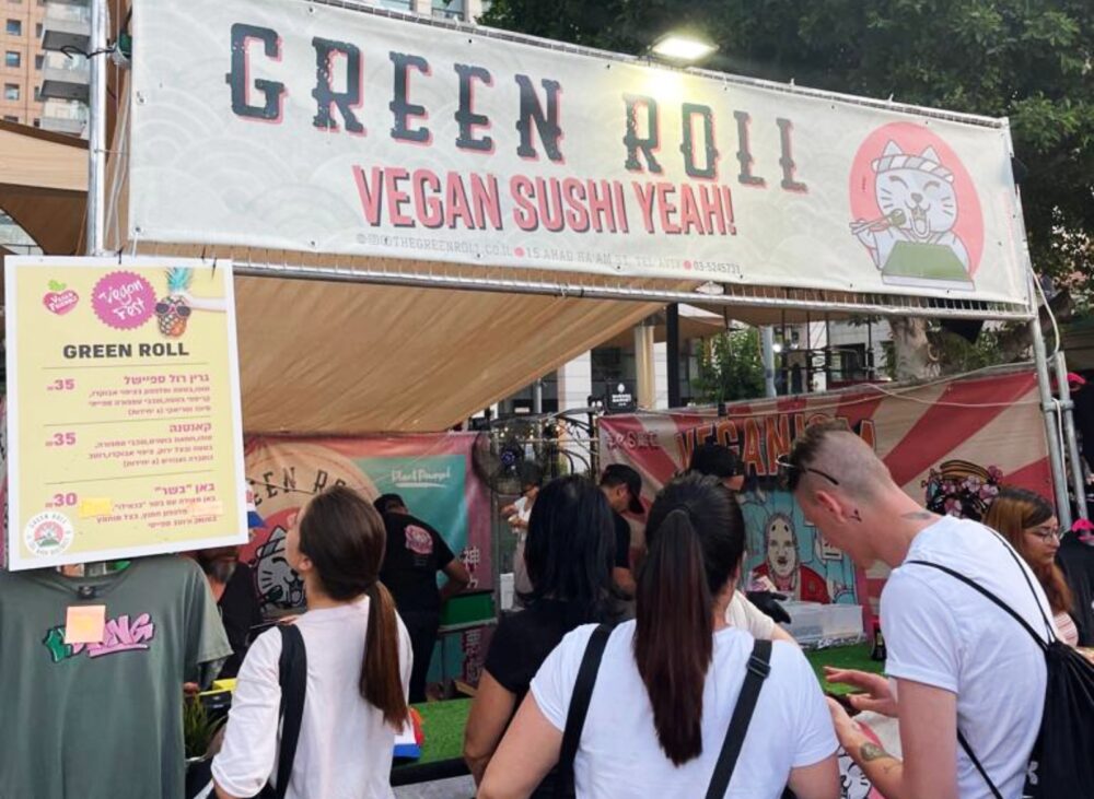 Green Roll Vegan Sushi’s stall at Vegan Fest 2022 in Tel Aviv. Photo by Natalie Selvin