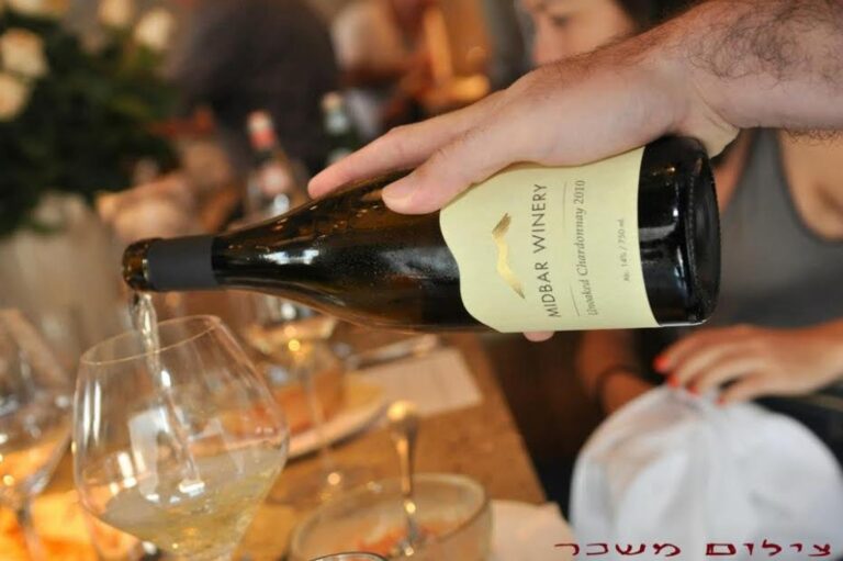 Photo courtesy of Midbar Winery