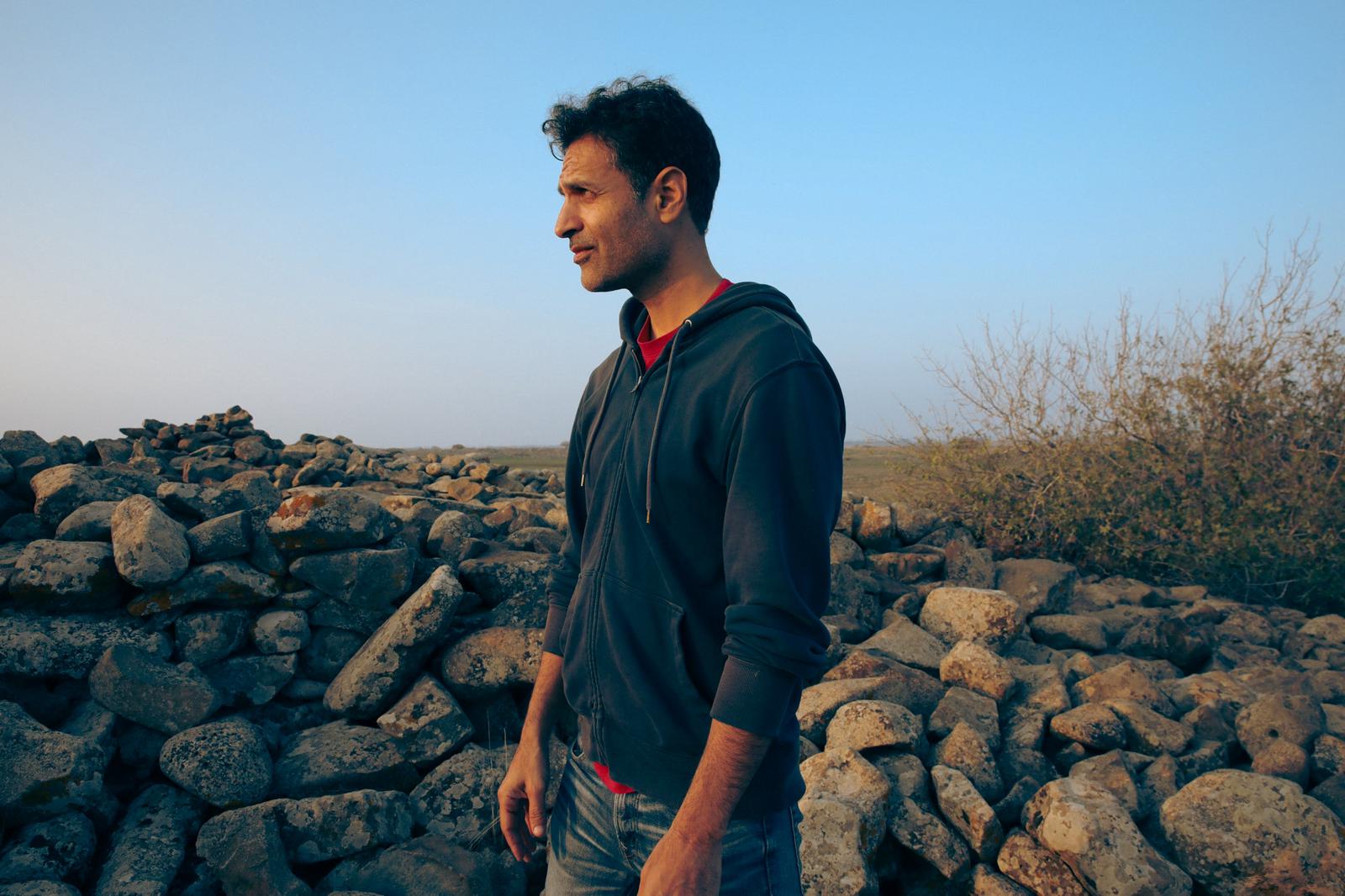 Photographer Yossi Michaeli. Photo by Tamar Mike Cohen