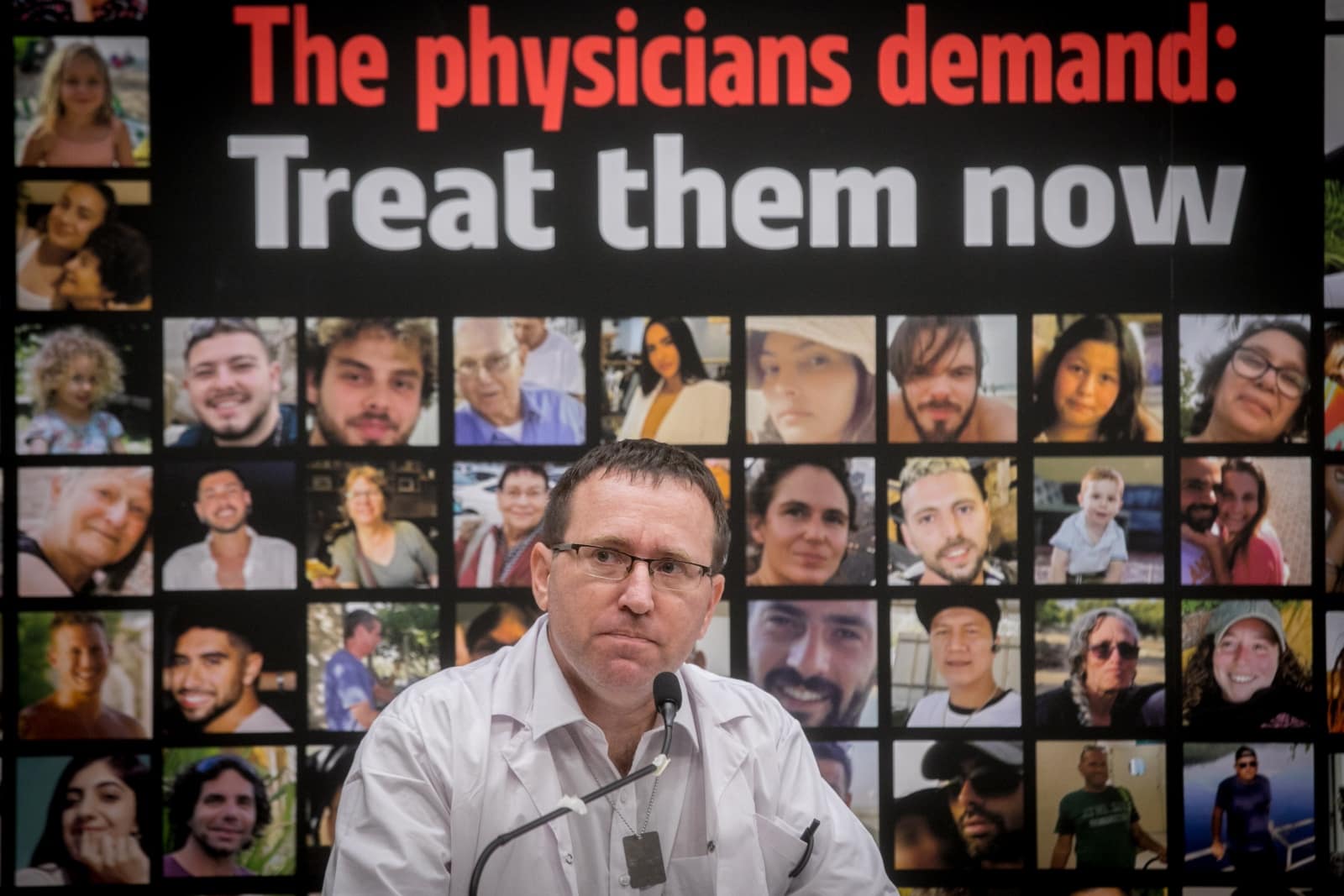 Prof. Hagai Levine speaks at a press conference with families of people abducted by Hamas, November 15, 2023. Photo by Miriam Alster/FLASH90