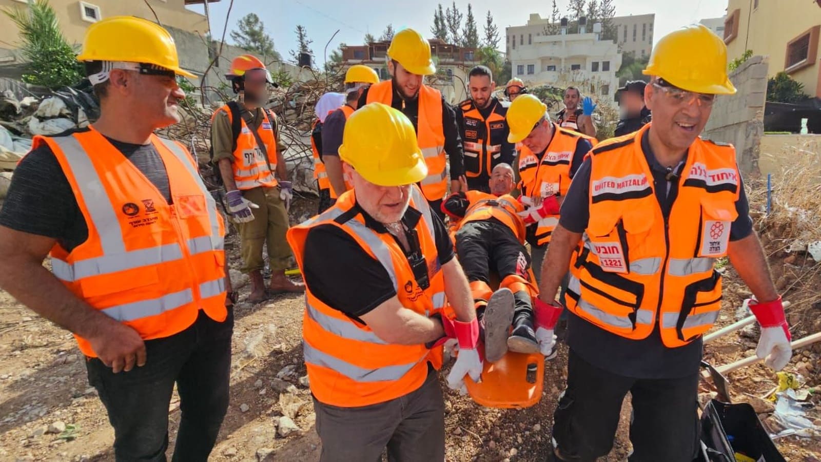 Jewish and Muslim participants in an emergency drill jointly run by the IDF and United Hatzalah. Photo courtesy of United Hatzalah