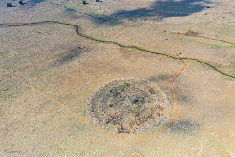 Gilgal Refaim, Golan Heights. Photo by Haim Shafir