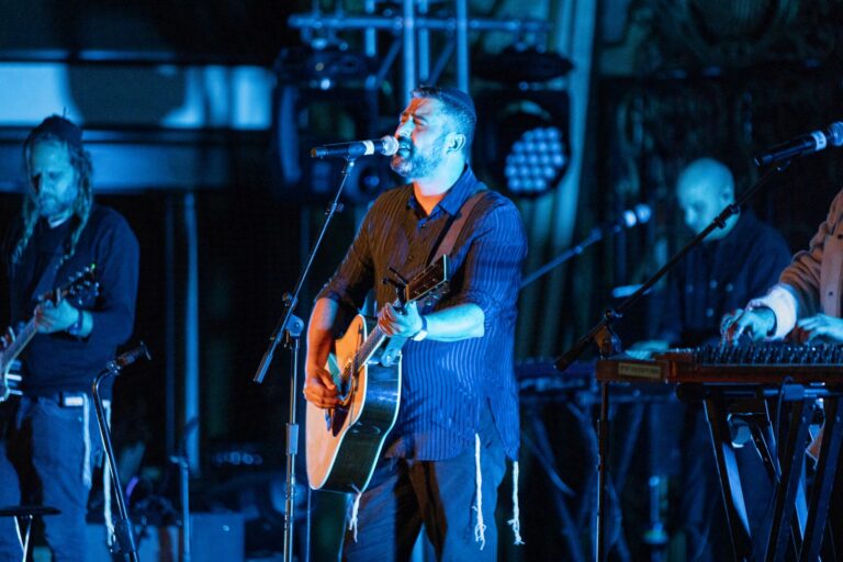 Israeli pop start Ishay Ribo performing at a benefit concert for ICF in New Jersey. Photo courtesy of Israeli Children’s Fund