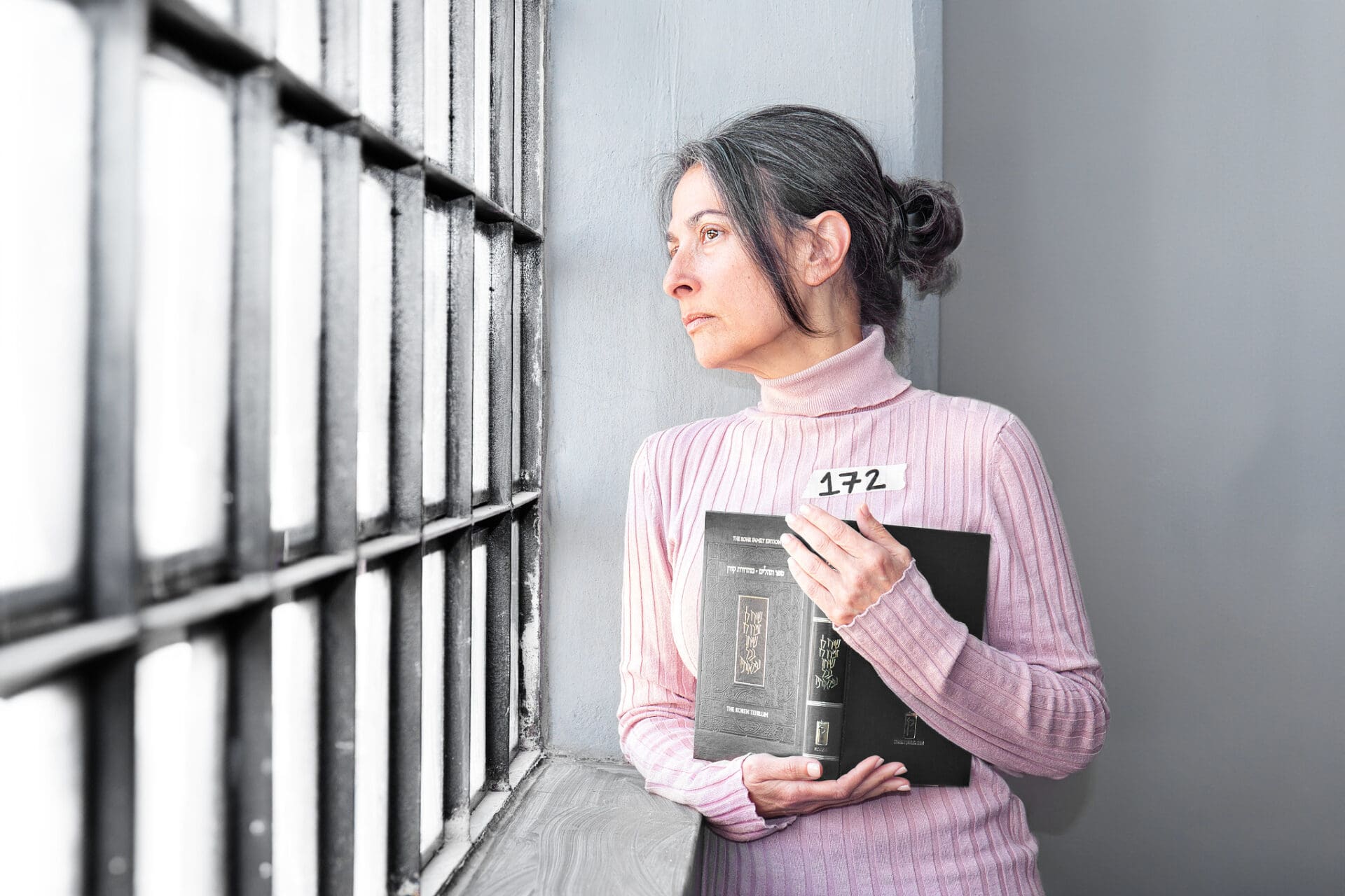 Since her son Hersh was kidnapped by Hamas on October 7, his mother Rachel Goldberg-Poulin reads a psalm a day. The number on her shirt refers to the number of days Hersh has been in captivity. She says she will update and wear this number every day until he comes home. Photo by Noam Chen