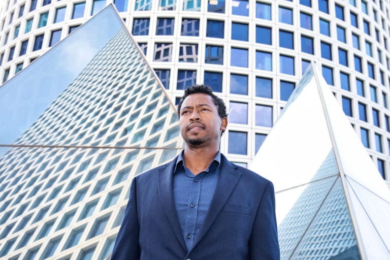 Solomon Geveye at the Azrieli Center in Tel Aviv. Photo by Noam Chen