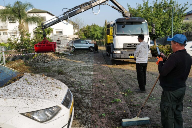 Israelis wake up to missile damage in Katzrin in the Golan Heights, after last night’s Iranian missile attack. Photo by Michael Giladi/Flash90