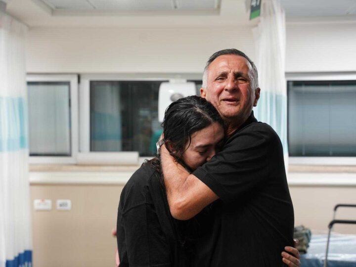 Noa Argamani with her father upon being back in Israel. Photo by The IDF Spokesperson’s Unit