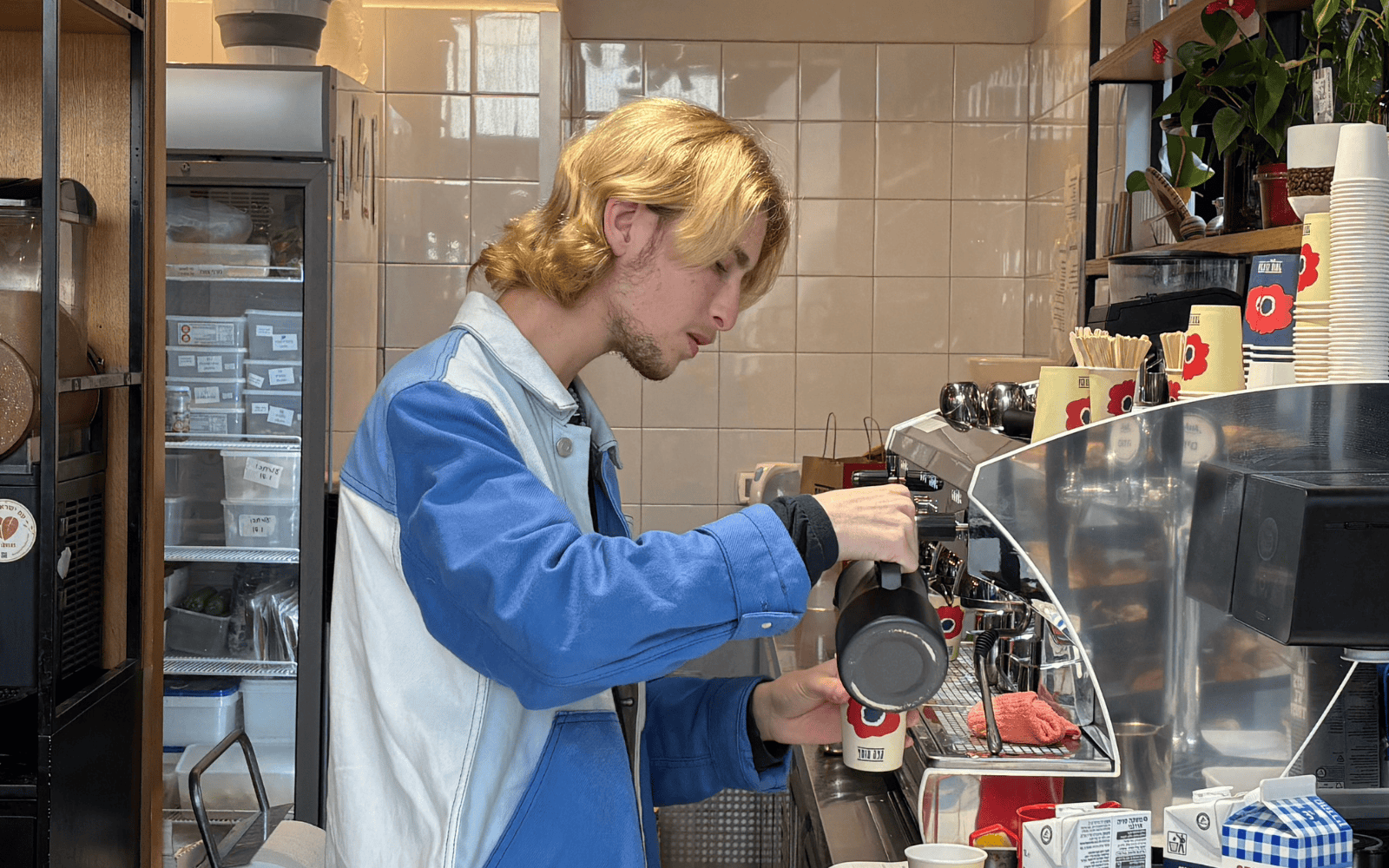 The staff of each Café Otef branch is given dedicated training in everything from coffee making to restaurant management. Photo by Natalie Selvin/ISRAEL21c