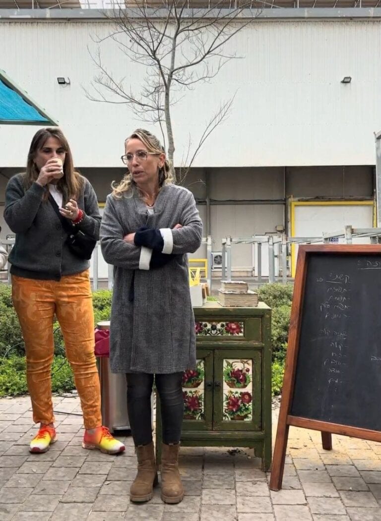 Doron Ashtan Nachmani speaking to reporters about Darom BaLev. Photo by Natalie Selvin