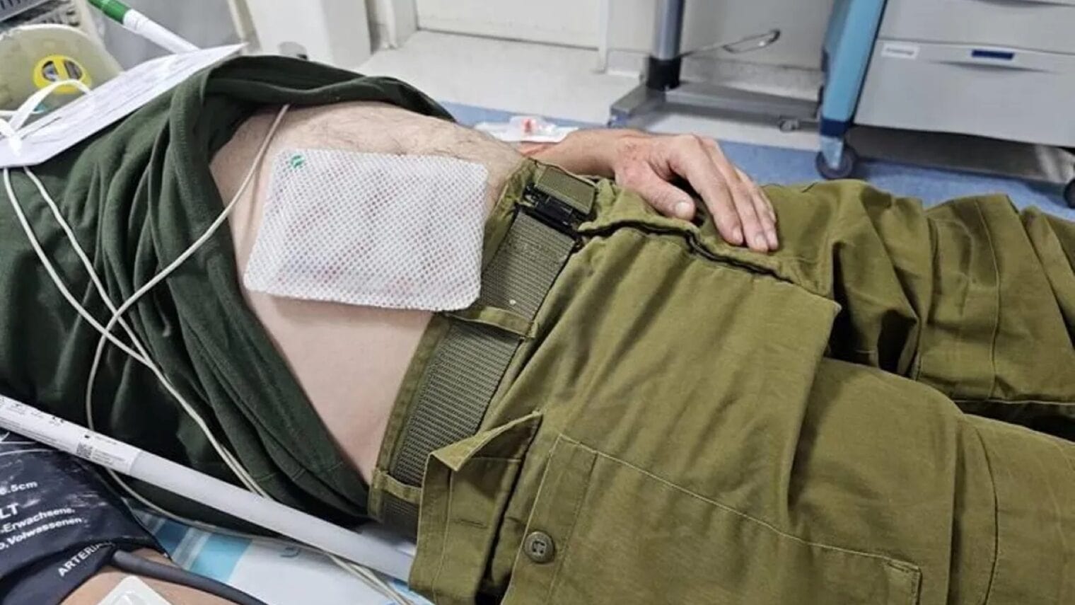 Rescue Heat has developed a patch that can treat hypothermia on the battlefield. Photo courtesy of Rambam Health Care Campus Spokesperson