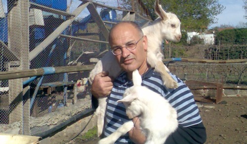 Babi Kabalo with two kids